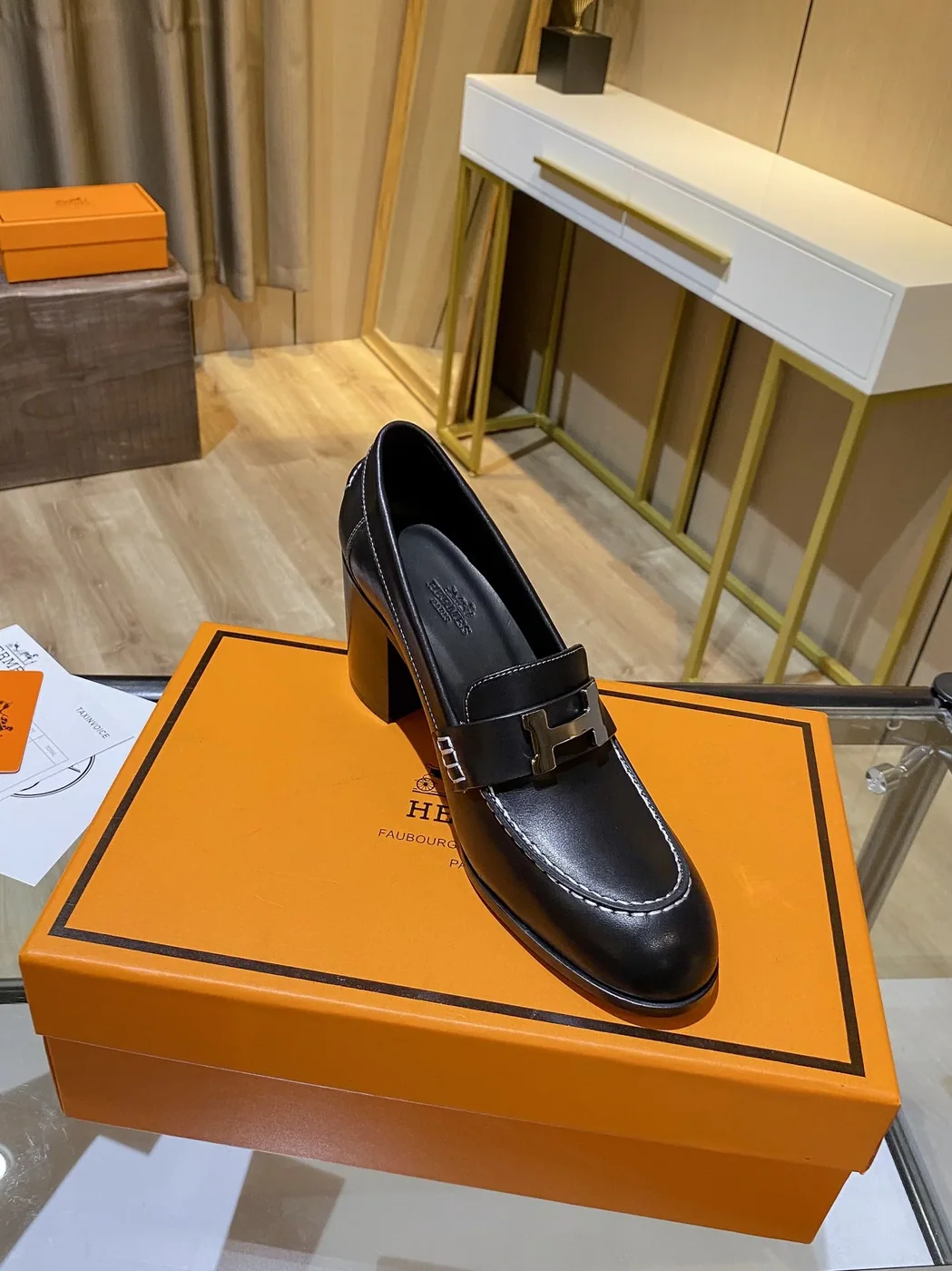 Hermes Shoes Heel Black / Hermes Shoes Heel Black /
