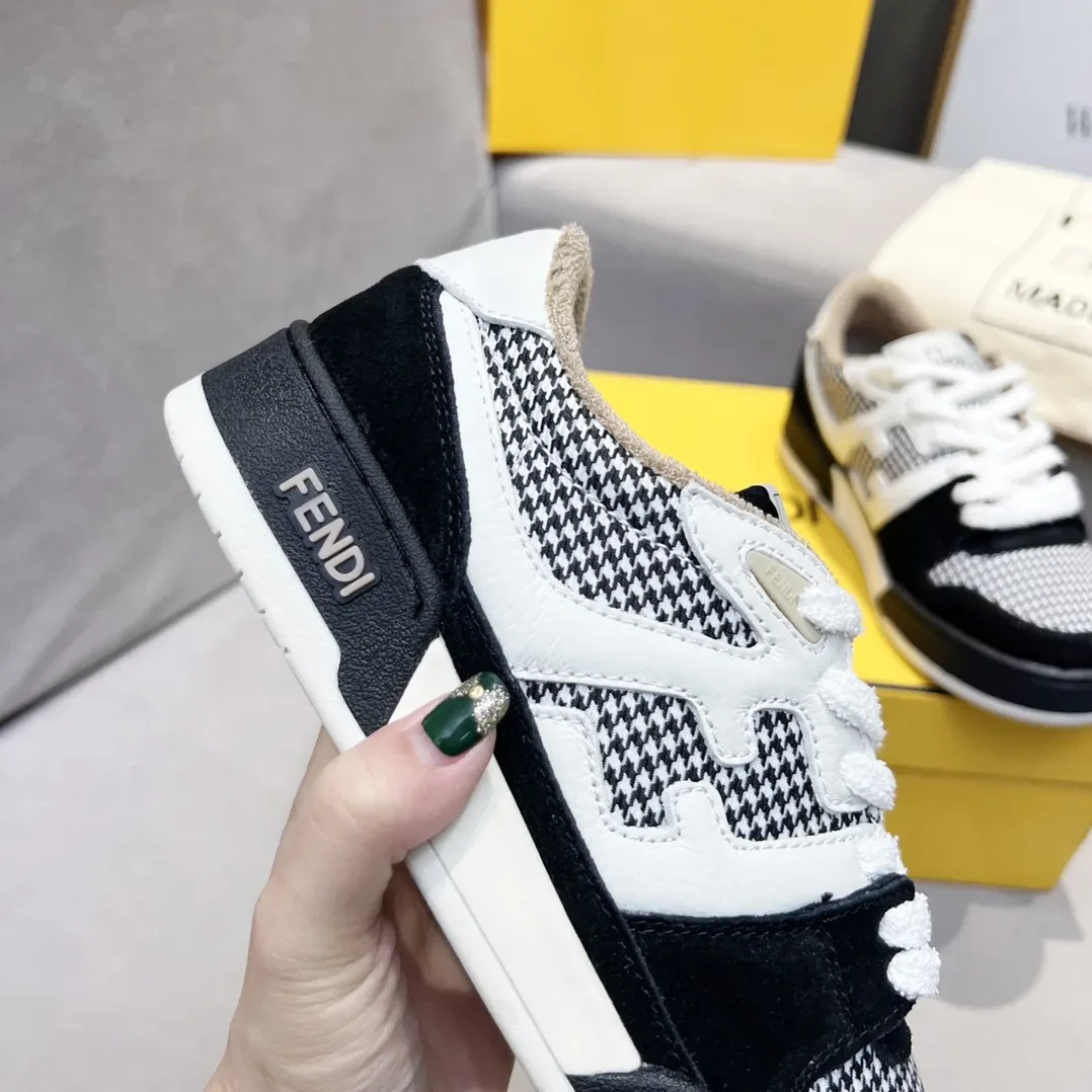 Fendi FD Fendi Match Low Tops Sneakers Black Fendi FD Fendi Match Low Tops Sneakers Black