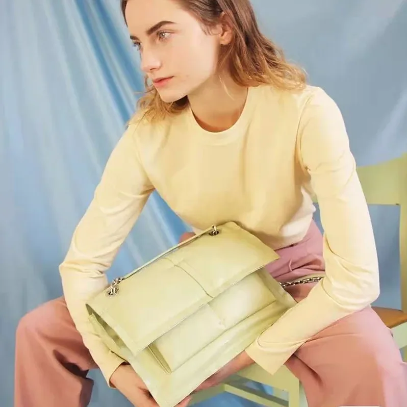 Premium Sense Avocado Green Chain Shoulder Bag