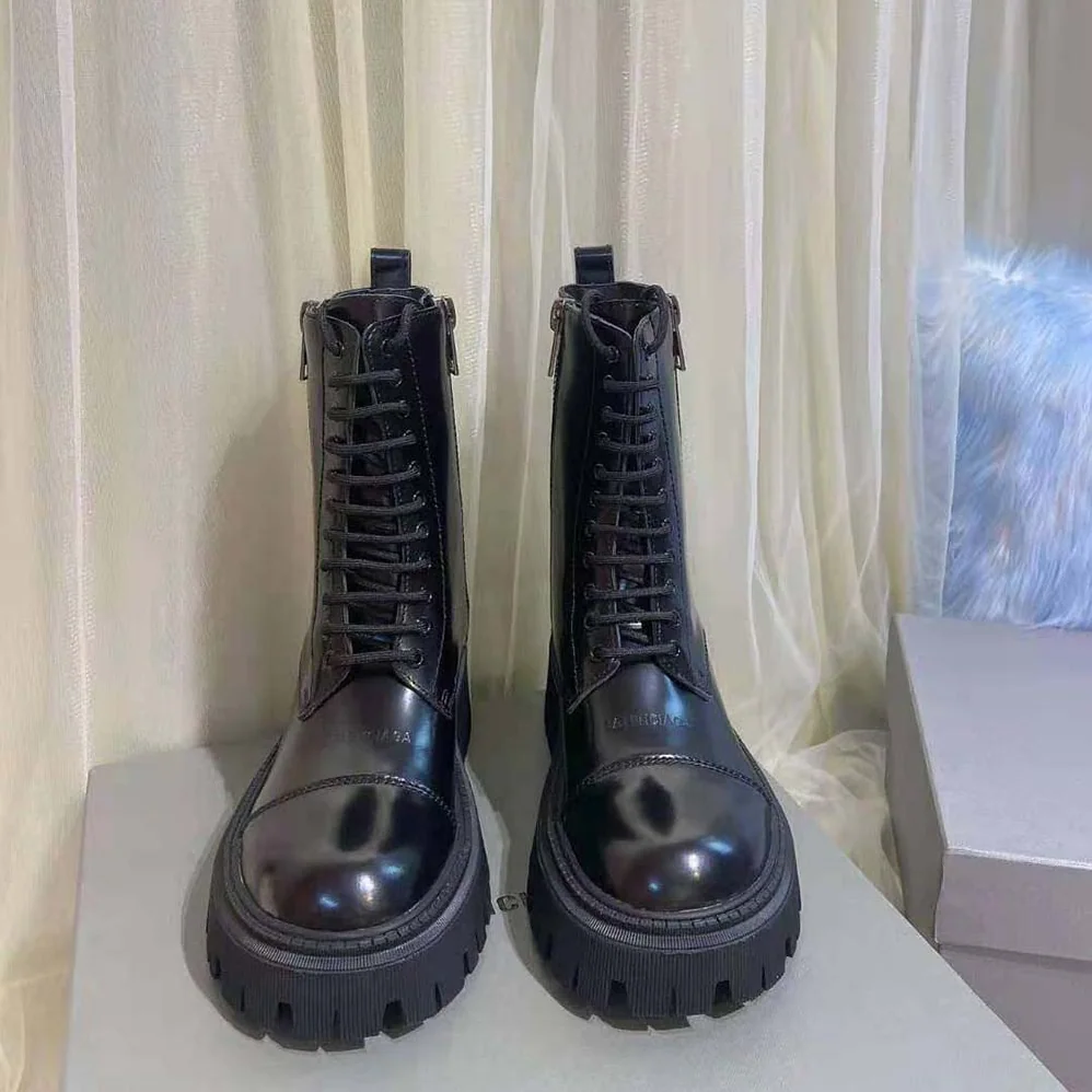 Balenciaga Tractor 20mm Lace-Up Boot in Black Smooth Calfskin for Women Balenciaga Tractor 20mm Lace-Up Boot in Black Smooth Calfskin for Women
