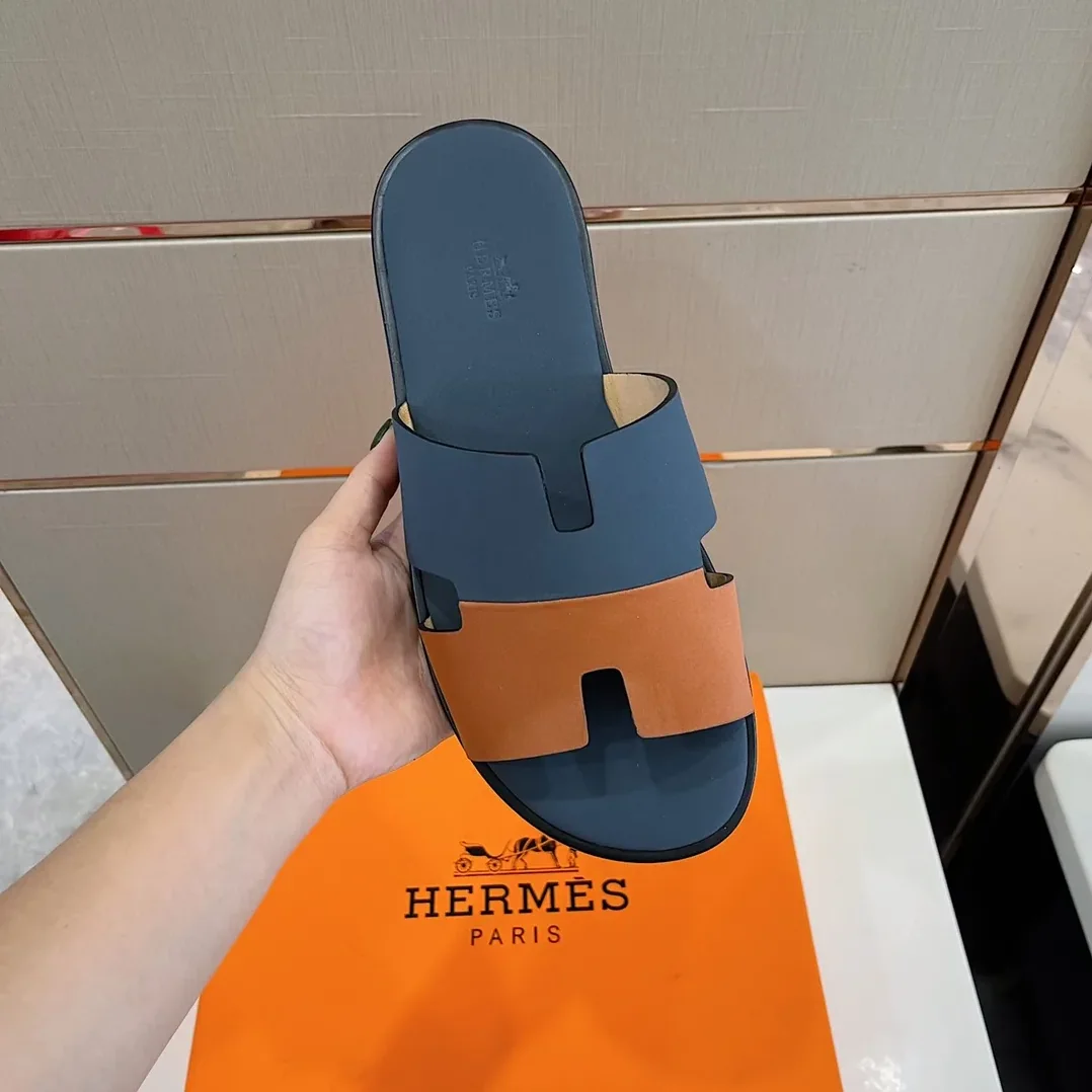 Hermes Izmir Sandals Dark Blue in Brown