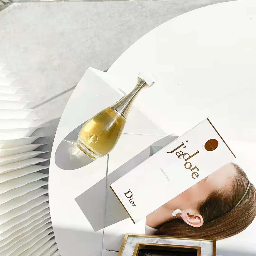 Dior J'adore L'or Fragrance – Solar and Intense Floral Notes for Women Dior J'adore L'or Fragrance – Solar and Intense Floral Notes for Women