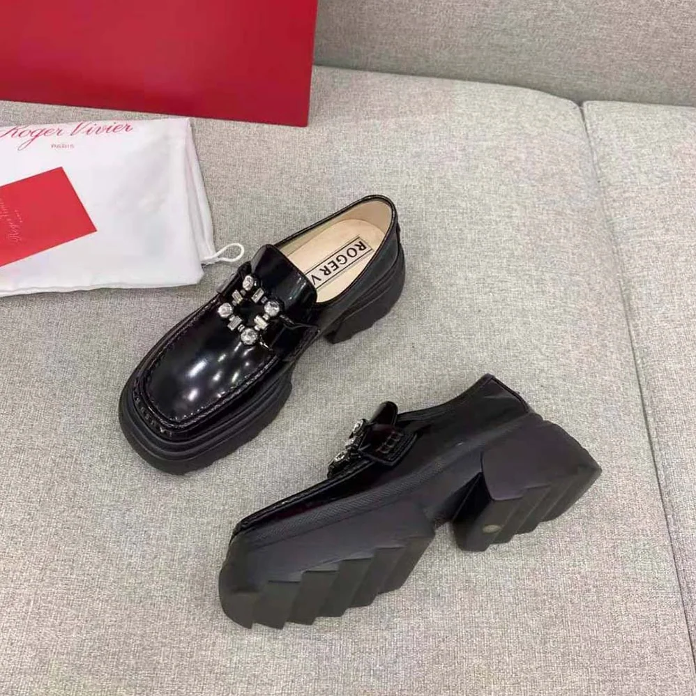 Roger Vivier Wallaviv Strass Buckle Loafers in Patent Leather for Women Roger Vivier Wallaviv Strass Buckle Loafers in Patent Leather for Women