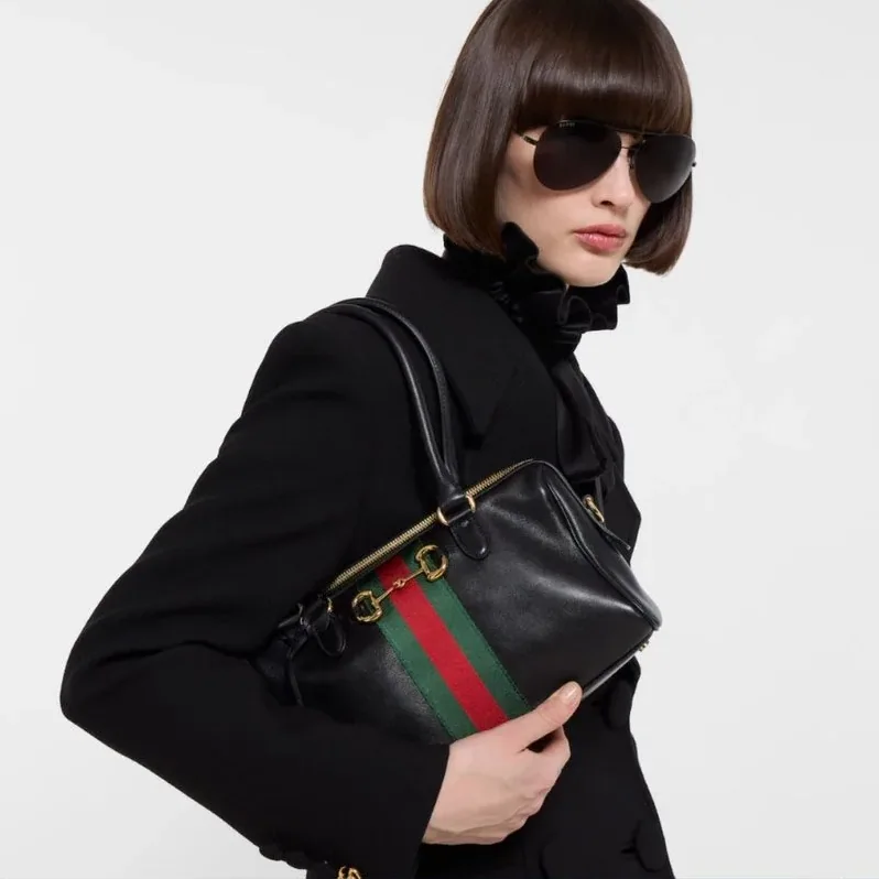 Gucci Borsetto Medium Boston Shoulder Bag in Black Gold Hardware