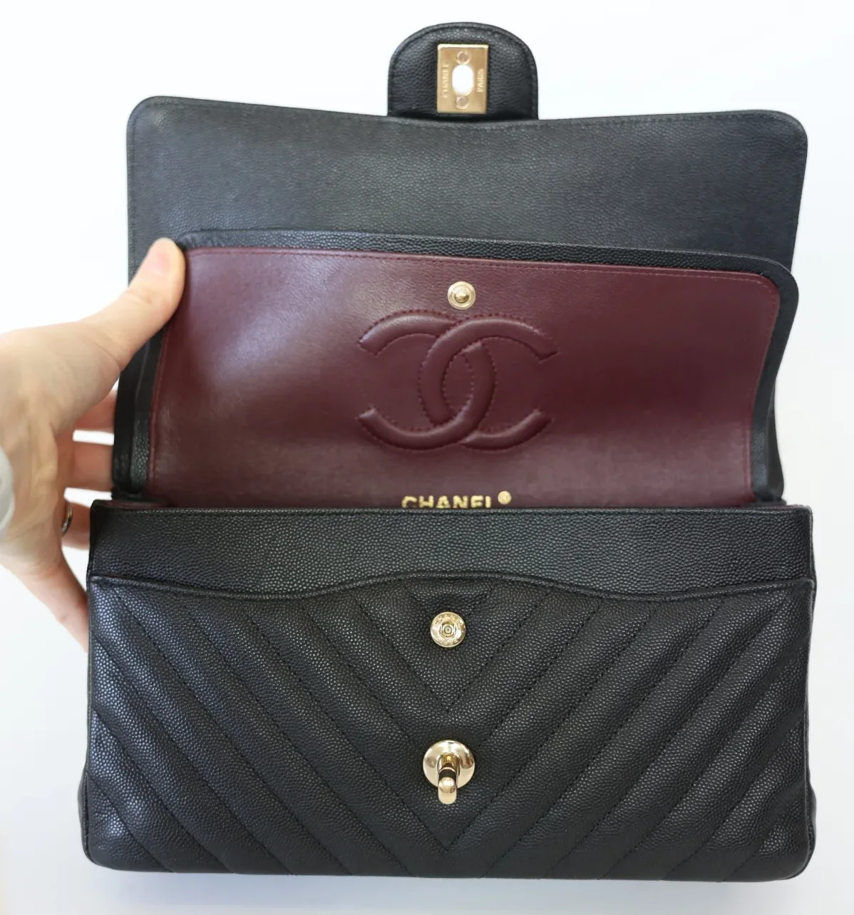 Chanel Chevron Classic Flap Medium Crossbody Bag in Black Gold Toned Hardware