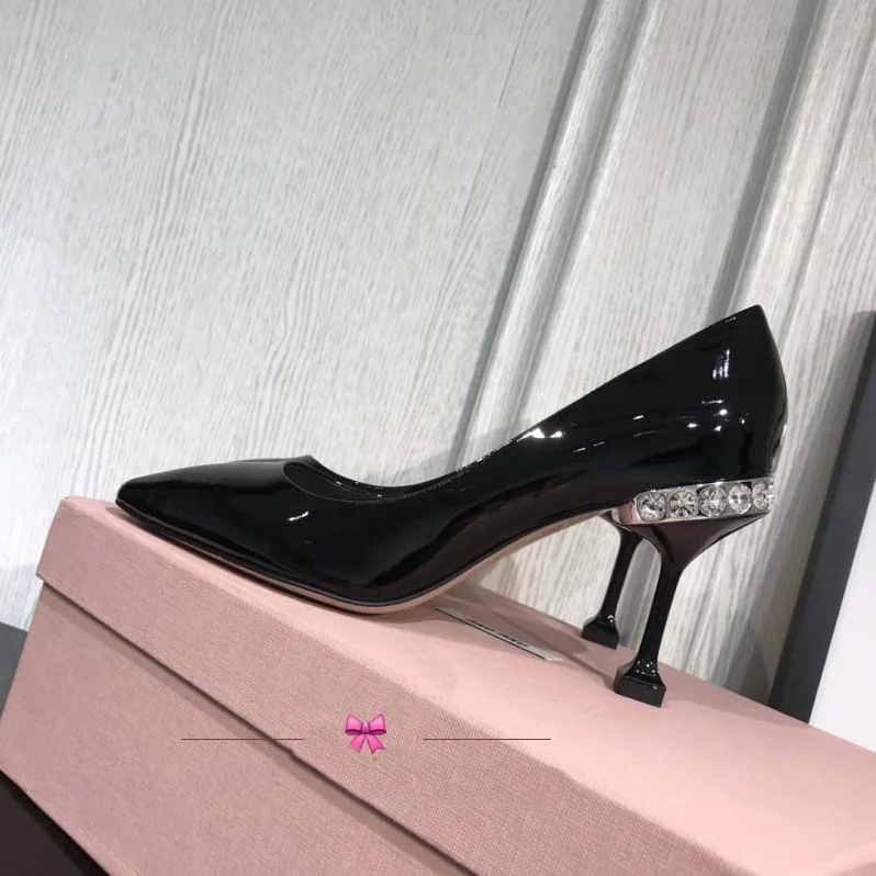 Miu Miu Shoes Patent Leather Pumps with Jewels 85mm Heel for Women in Black