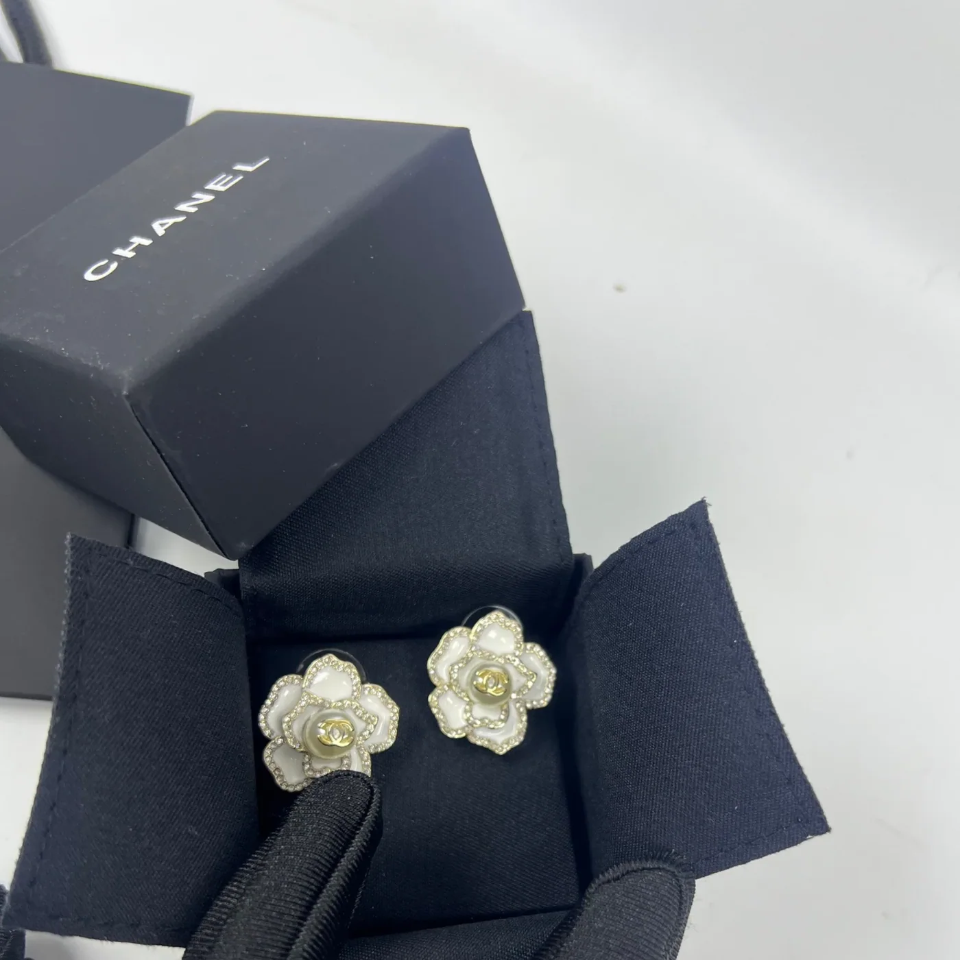Chanel Sweet Lady Camellia Earrings White Chanel Sweet Lady Camellia Earrings White
