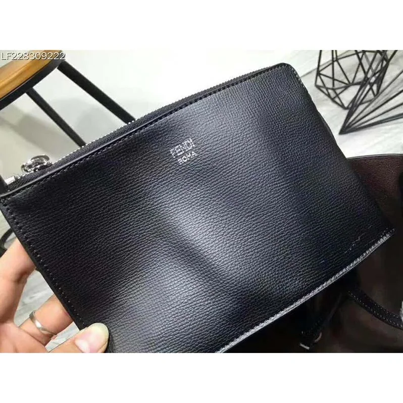 Fendi Leather Logo Shopper Bag for Women in Black