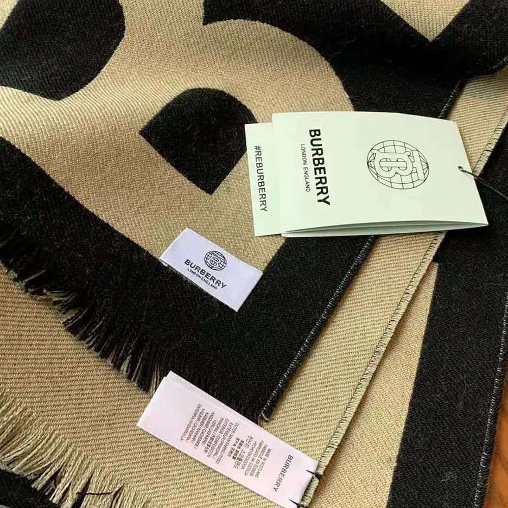 Burberry Logo Wool Jacquard Scarf for Women in Brown Burberry Logo Wool Jacquard Scarf for Women in Brown