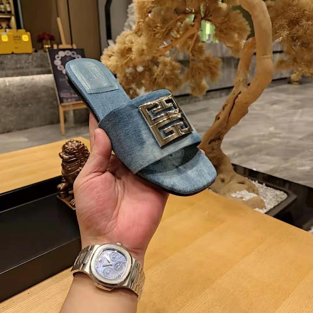 Givenchy 4G Mules in Washed Denim for Women in Blue Givenchy 4G Mules in Washed Denim for Women in Blue