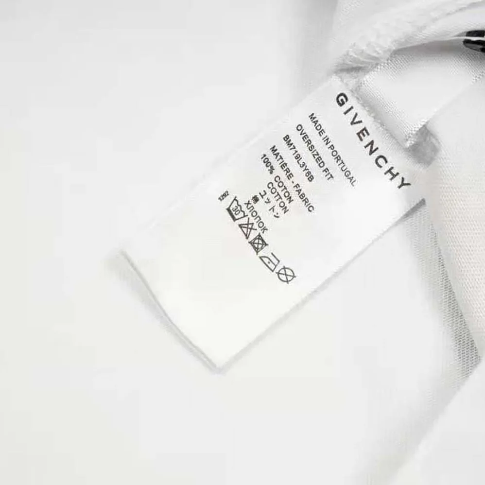 Givenchy Oversized T-shirt in Jersey with Ceramics Prints for Women Givenchy Oversized T-shirt in Jersey with Ceramics Prints for Women