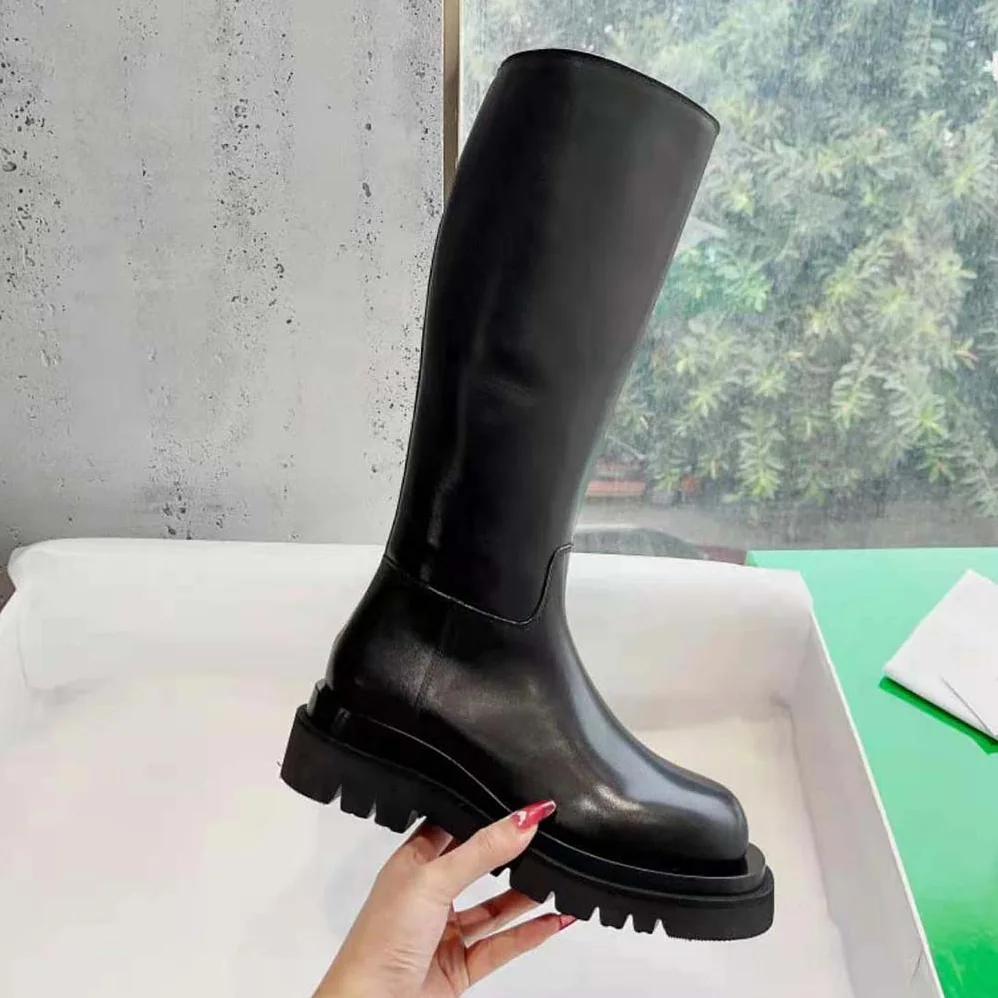 Bottega Veneta Lug Boot in Calfskin Leather for Women in Black Bottega Veneta Lug Boot in Calfskin Leather for Women in Black