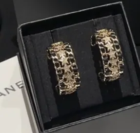 Chanel Chain Of Stars Earrings Gold