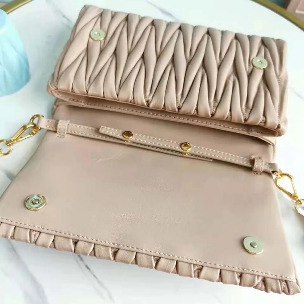 Miu Miu Matelasse Nappa Leather Shoulder Bag for Women in Pink Miu Miu Matelasse Nappa Leather Shoulder Bag for Women in Pink