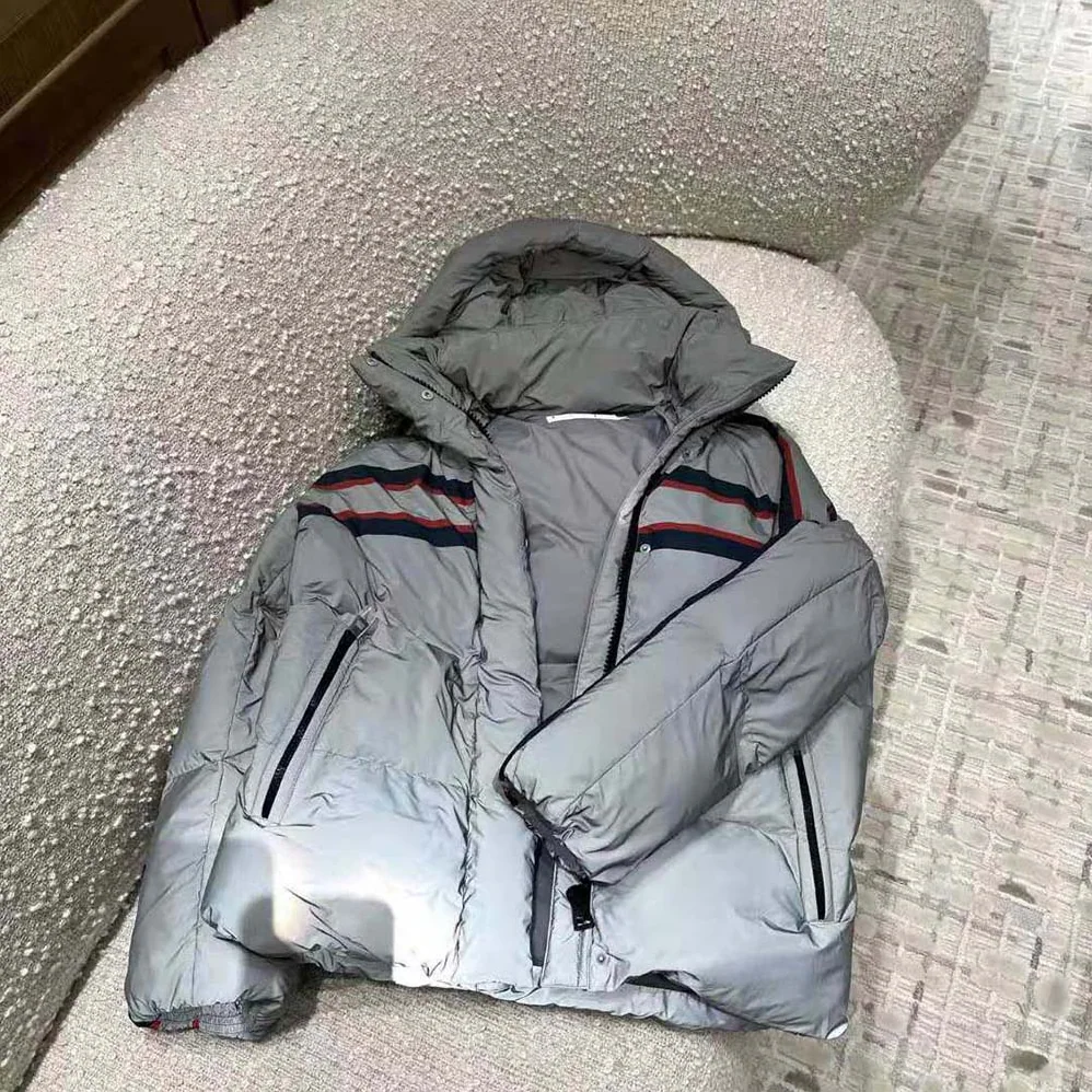 Dior Dioralps Hooded Down Jacket Silver-Tone Reflective Dior Star Quilted Technical Fabric for Women Dior Dioralps Hooded Down Jacket Silver-Tone Reflective Dior Star Quilted Technical Fabric for Women