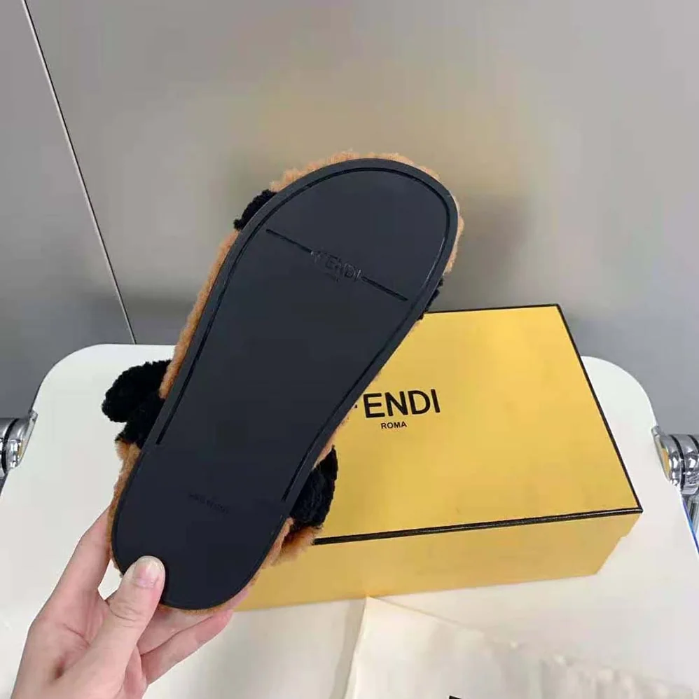 Fendi Feel Black Sheepskin Sandals for Women Fendi Feel Black Sheepskin Sandals for Women