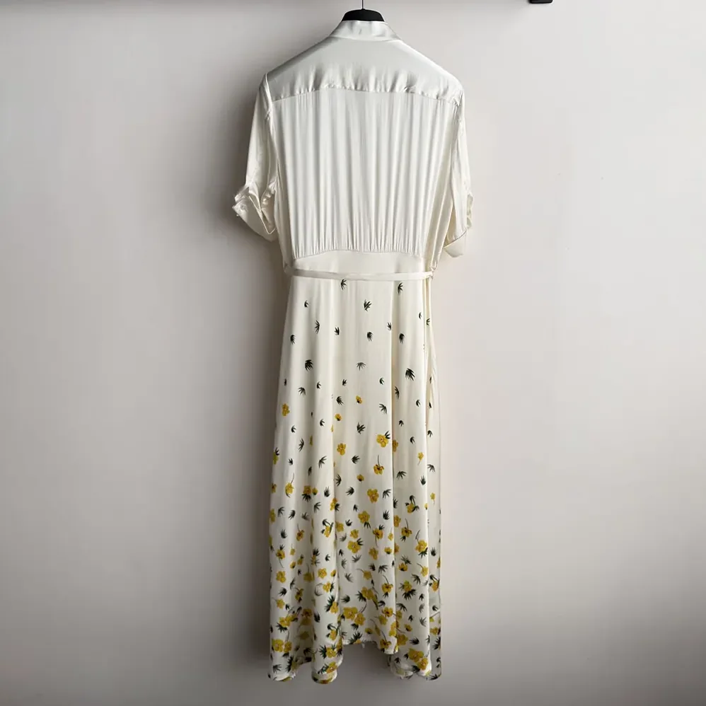 Dior Mid-Length Flared Shirtdress White Cotton Poplin with Yellow and Green Dior Buttercup Motif for Women Dior Mid-Length Flared Shirtdress White Cotton Poplin with Yellow and Green Dior Buttercup Motif for Women