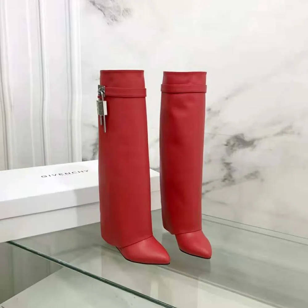 Givenchy Also Available in Wide Fit Shark Lock Boots in Leather for Women in Red Givenchy Also Available in Wide Fit Shark Lock Boots in Leather for Women in Red