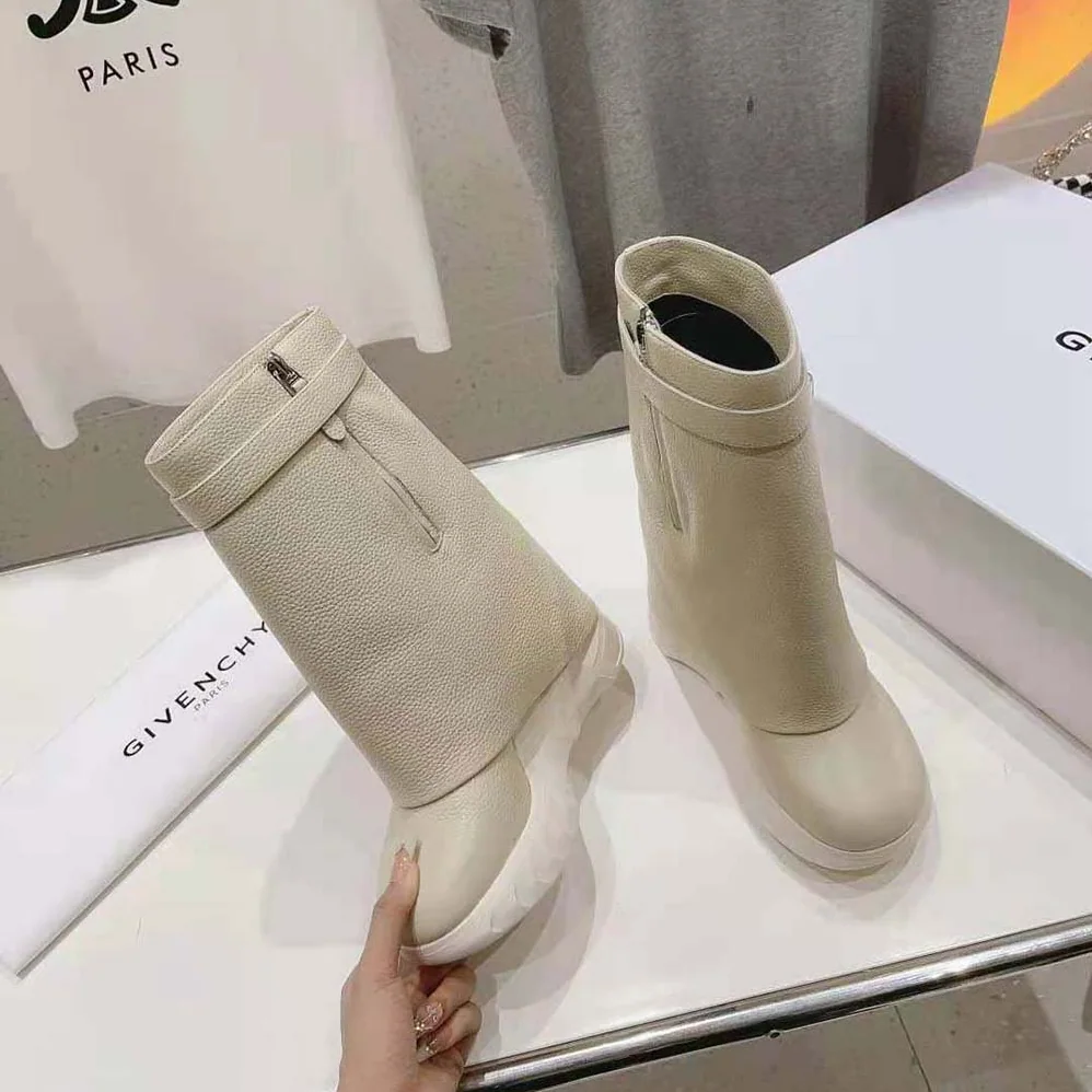 Givenchy Shark Lock Biker Ankle Boots in Grained Leather for Women in Beige
