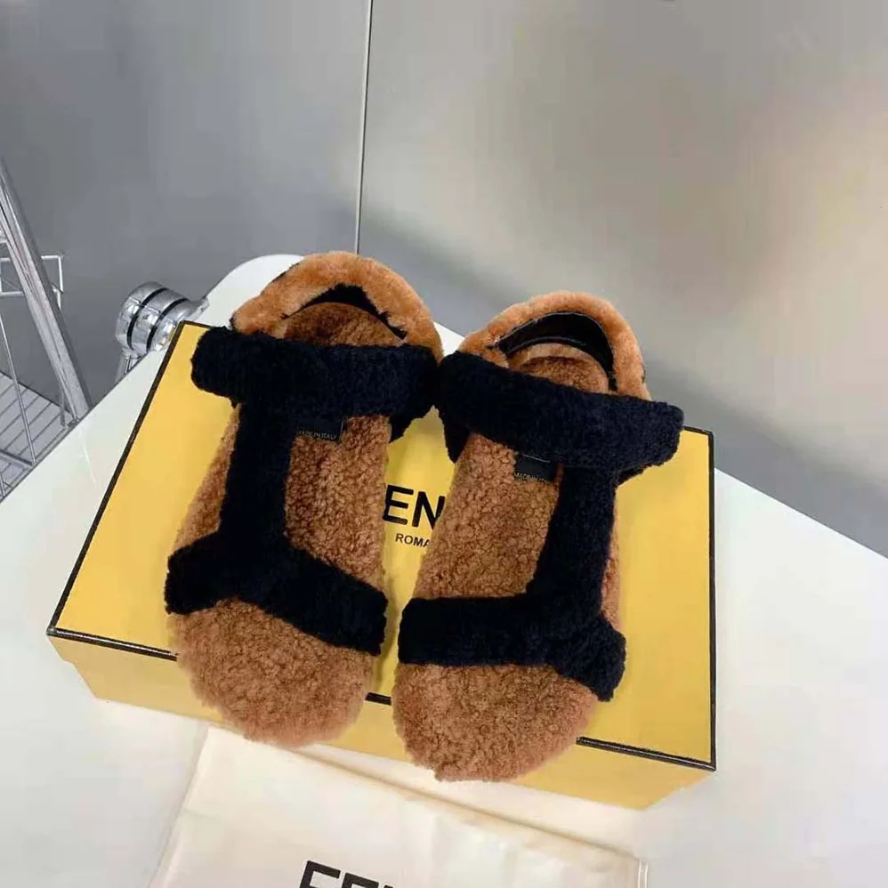 Fendi Feel Black Sheepskin Sandals for Women Fendi Feel Black Sheepskin Sandals for Women