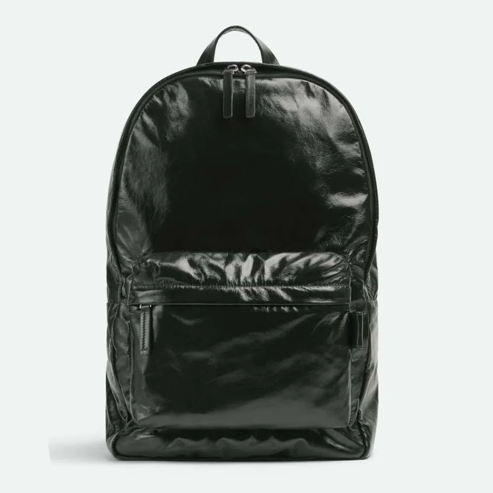 Bottega Veneta Medium Archetype Backpack Crafted from Supple Lambskin Leather for Men in Black