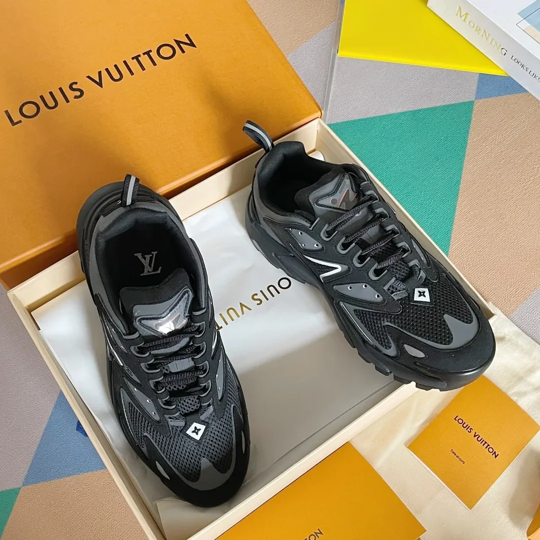 Louis Vuitton LV Runner Tatic Sneaker Black LV 1A9UNT Louis Vuitton LV Runner Tatic Sneaker Black LV 1A9UNT
