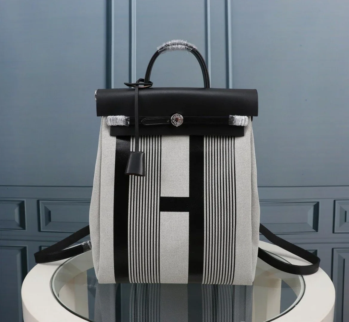 Hermes Buckle Lock Shape Striped Silver Toned Hardware Bag Hermes Buckle Lock Shape Striped Silver Toned Hardware Bag