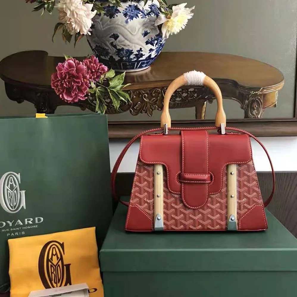 Goyard Sac Saïgon PM in Toile Goyardine & Clamecy Calfskin for Women in Red Goyard Sac Saïgon PM in Toile Goyardine & Clamecy Calfskin for Women in Red