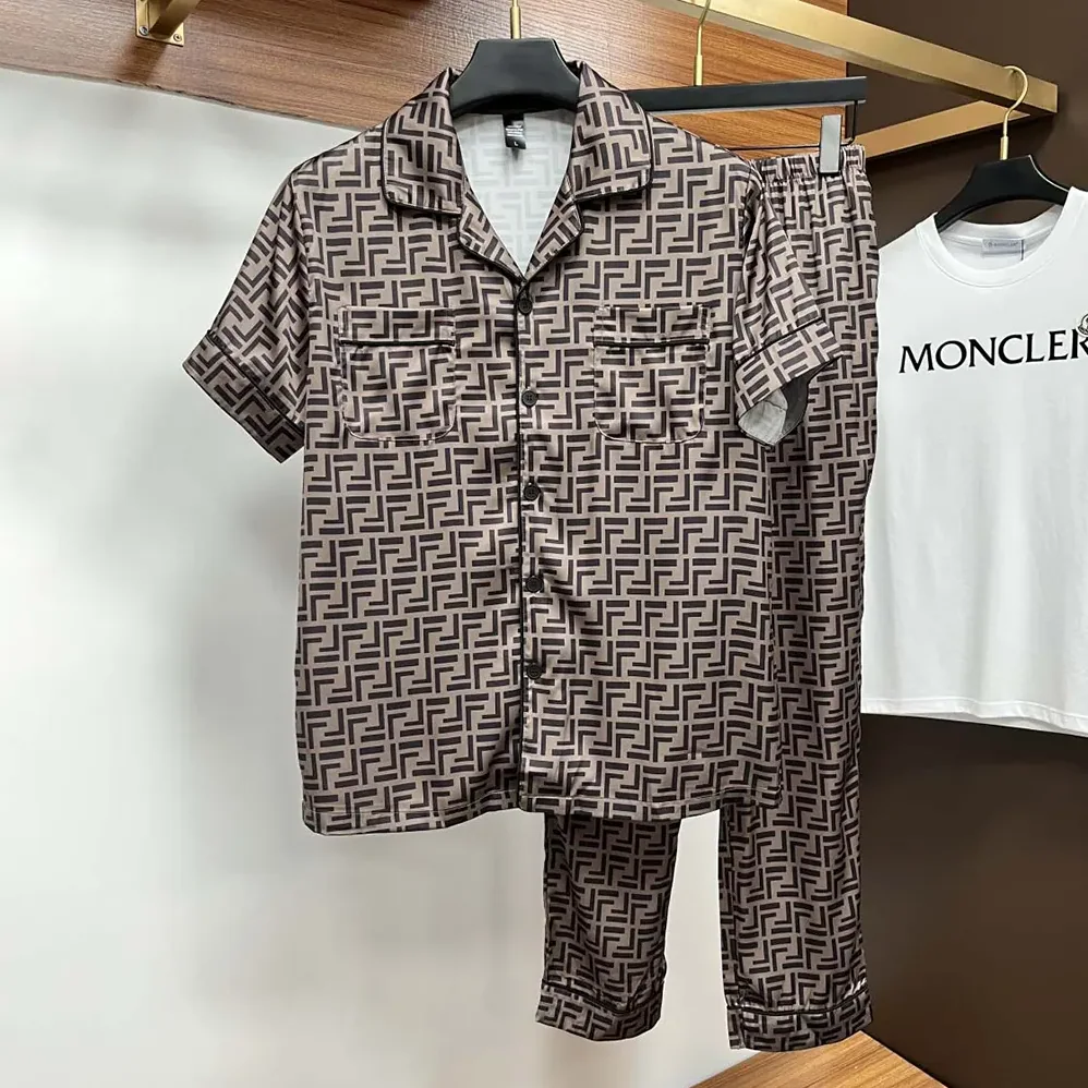 Fendi FF Short for Men in Sleeved Silk Pajama Set Fendi FF Short for Men in Sleeved Silk Pajama Set