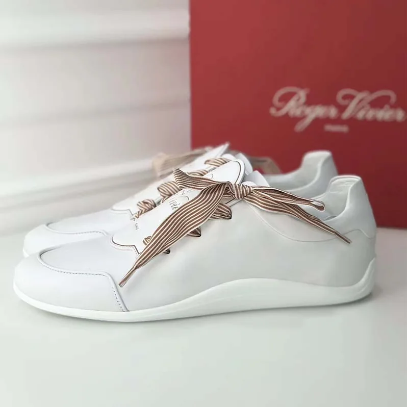 Roger Vivier Shoes Sporty Viv' Etiquette for Women in White Roger Vivier Shoes Sporty Viv' Etiquette for Women in White