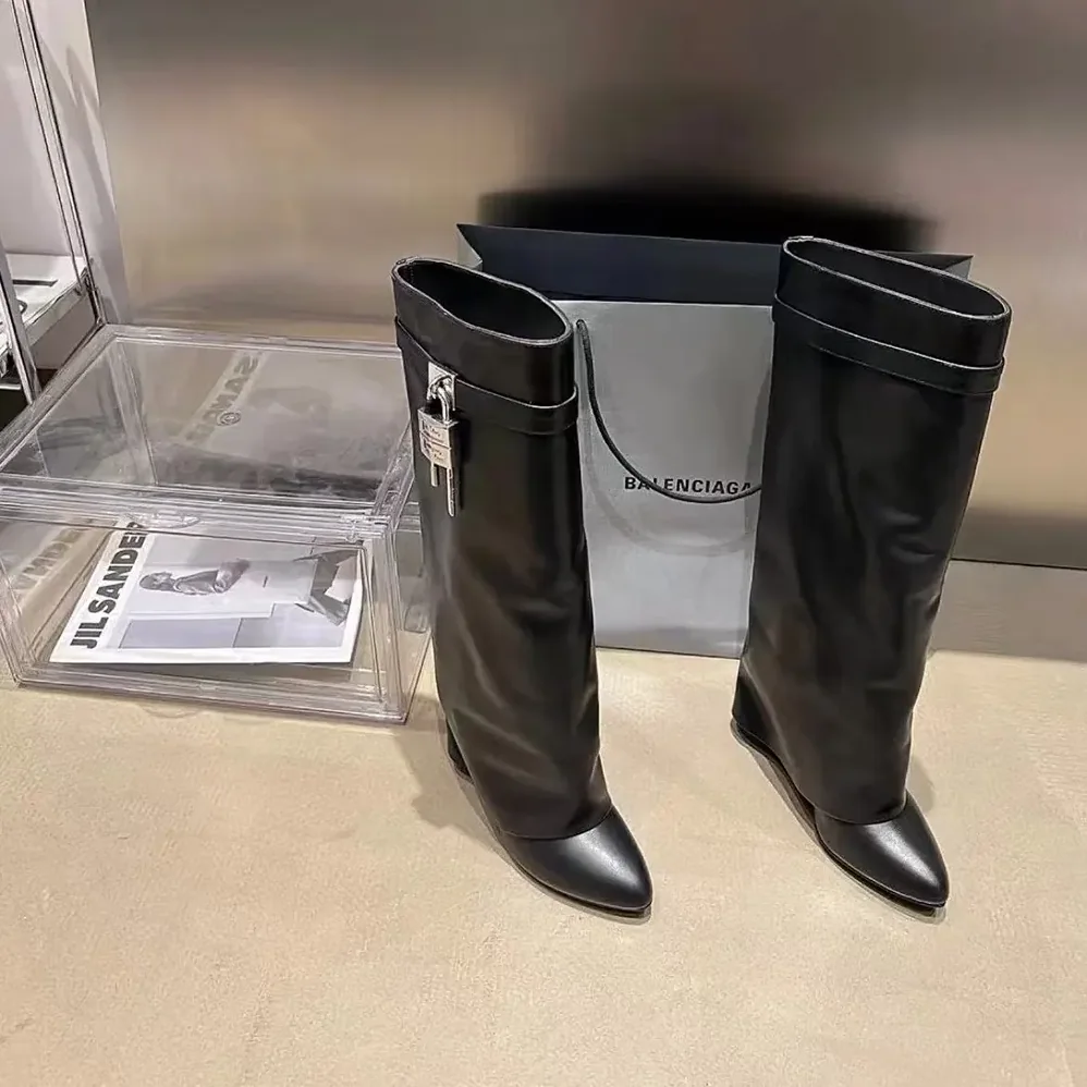 Givenchy Also Available in Wide Fit Shark Lock Boots in Leather for Women in Black Givenchy Also Available in Wide Fit Shark Lock Boots in Leather for Women in Black