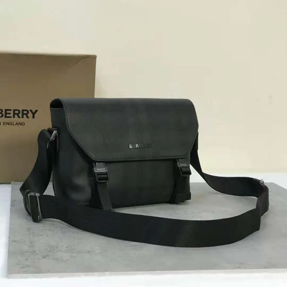 Burberry Large Wright Bag in Calf Leather for Men in Black