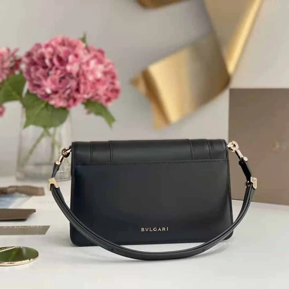 Bvlgari Serpenti Forever East-West Shoulder Bag for Women in Black Bvlgari Serpenti Forever East-West Shoulder Bag for Women in Black