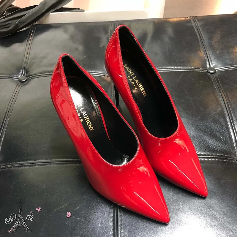 Saint Laurent YSL Shoes Teddy Pump Patent 10.5cm for Women in Red Saint Laurent YSL Shoes Teddy Pump Patent 10.5cm for Women in Red