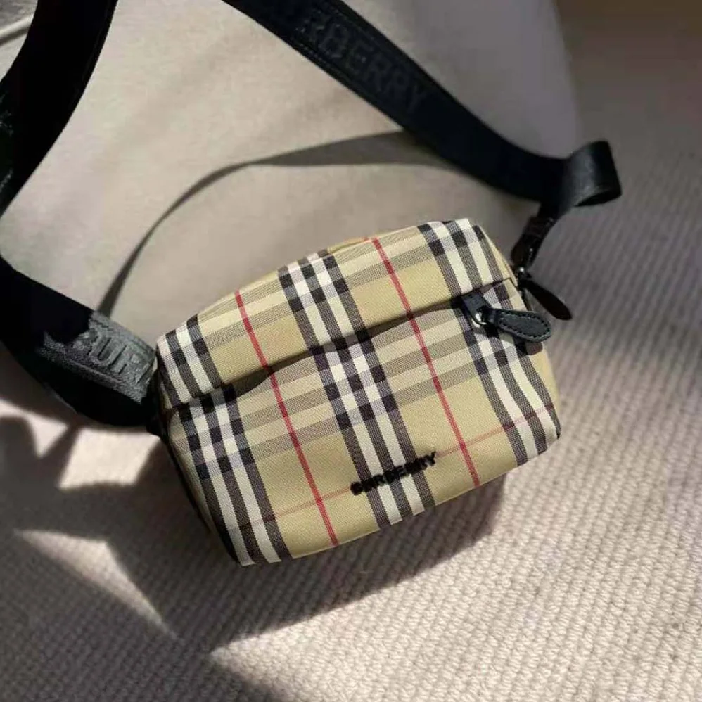 Burberry Paddy Bag with a Jacquard for Men in woven Logo Strap