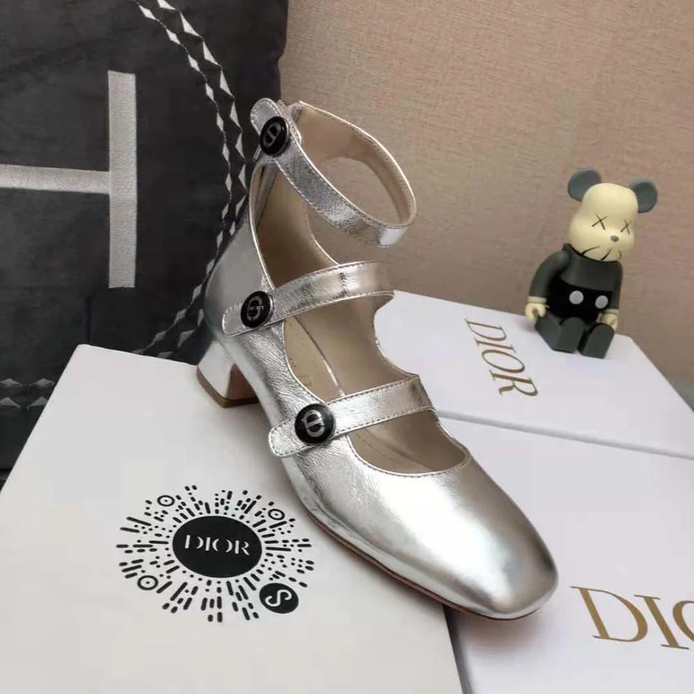 Dior D-Doll Pump Silver for Women in Tone Shiny Laminated Calfskin Dior D-Doll Pump Silver for Women in Tone Shiny Laminated Calfskin
