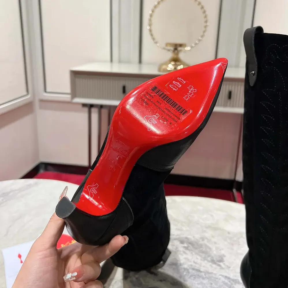 Christian Louboutin Santia Botta 85 mm Boots Calf leather and Veau Velours for Women in Black Christian Louboutin Santia Botta 85 mm Boots Calf leather and Veau Velours for Women in Black