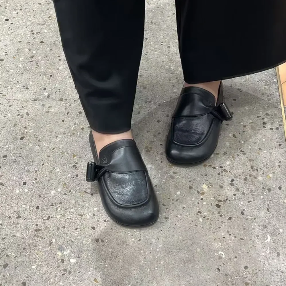 Loewe Toggle Loafer in Shiny Smooth Calfskin for Women in Black