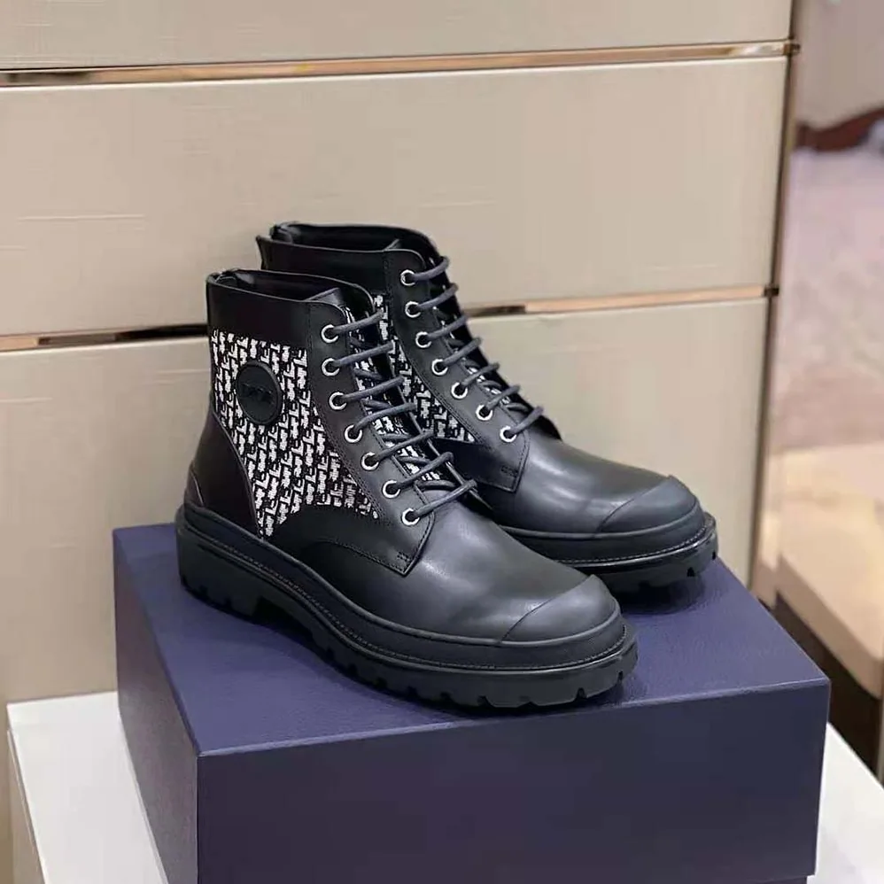Dior Explorer Ankle Boot Black Smooth Calfskin and Beige and Black Dior Oblique Jacquard for Men Dior Explorer Ankle Boot Black Smooth Calfskin and Beige and Black Dior Oblique Jacquard for Men