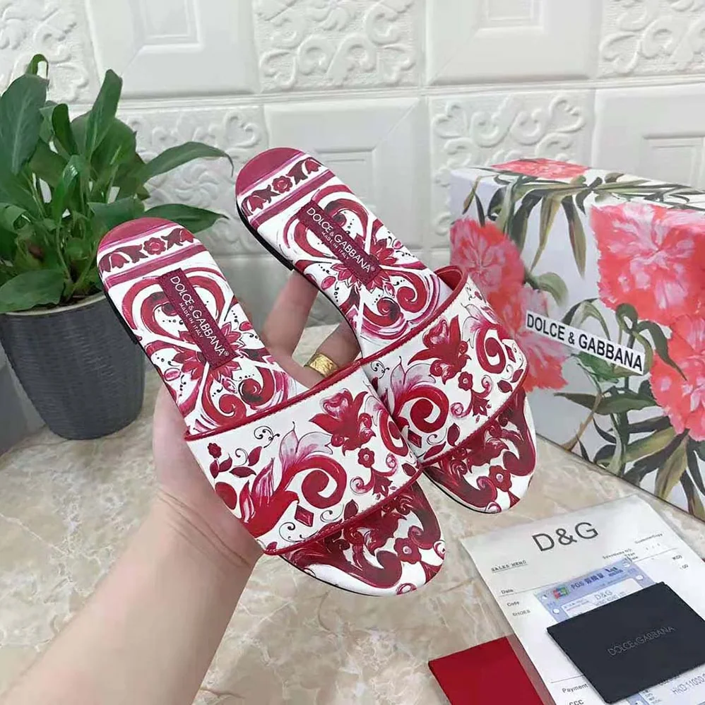 Dolce Gabbana D&G Printed Canvas Slides for Women in Red Dolce Gabbana D&G Printed Canvas Slides for Women in Red