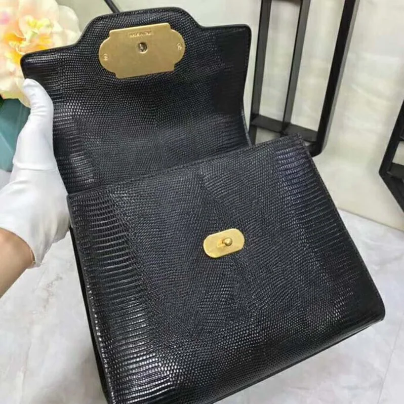 Dolce Gabbana D&G Leather Welcome Handbag for Women in Black