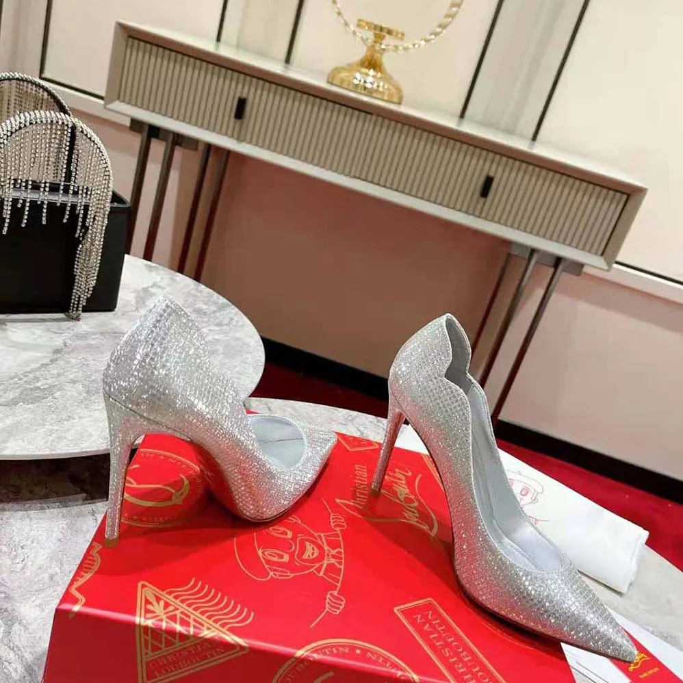 Christian Louboutin Hot Chick 100 mm Heel Height for Women in Silver Christian Louboutin Hot Chick 100 mm Heel Height for Women in Silver