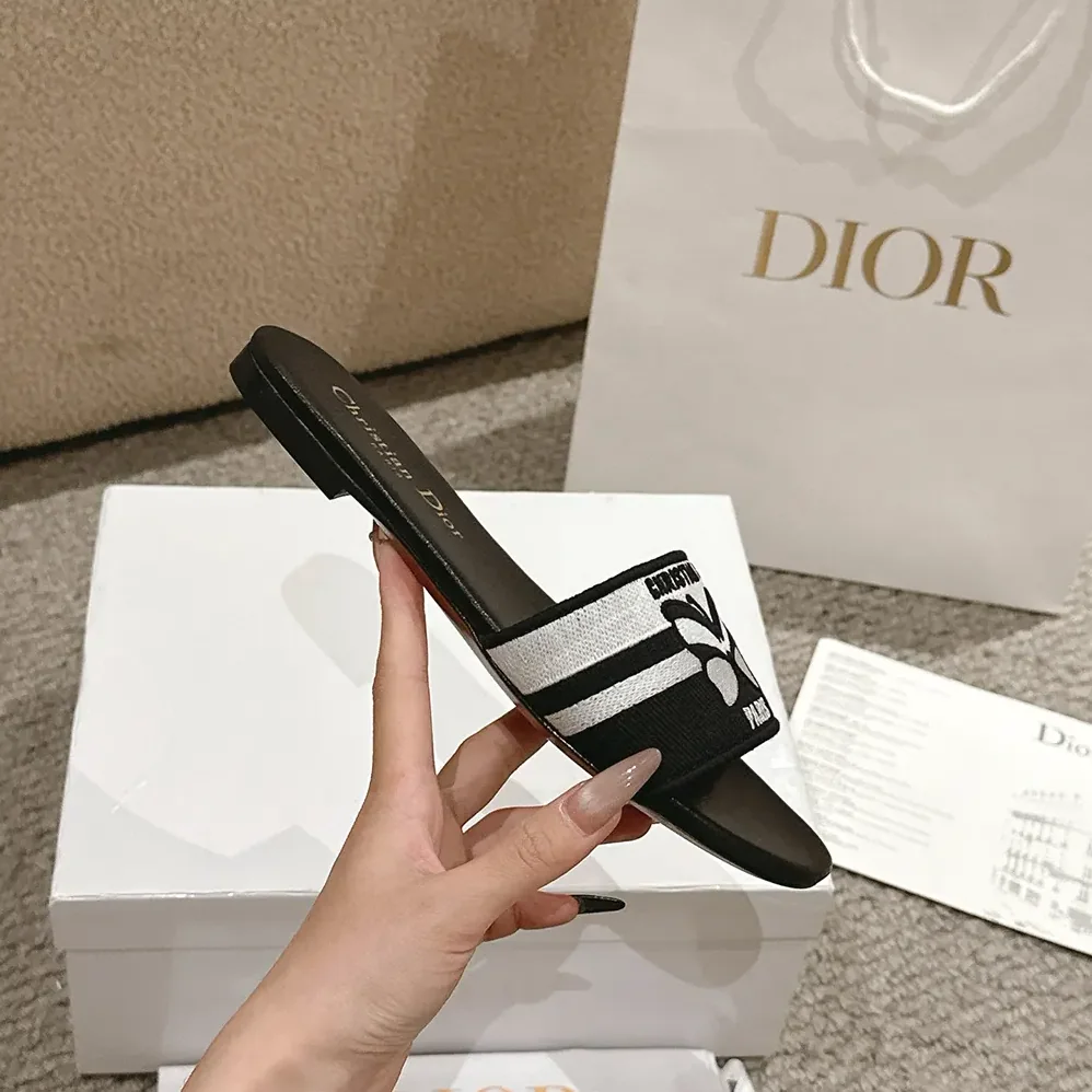 Dior Dway Slide Black and White Cotton Embroidered with Christian Dior Papillon Motif for Women Dior Dway Slide Black and White Cotton Embroidered with Christian Dior Papillon Motif for Women
