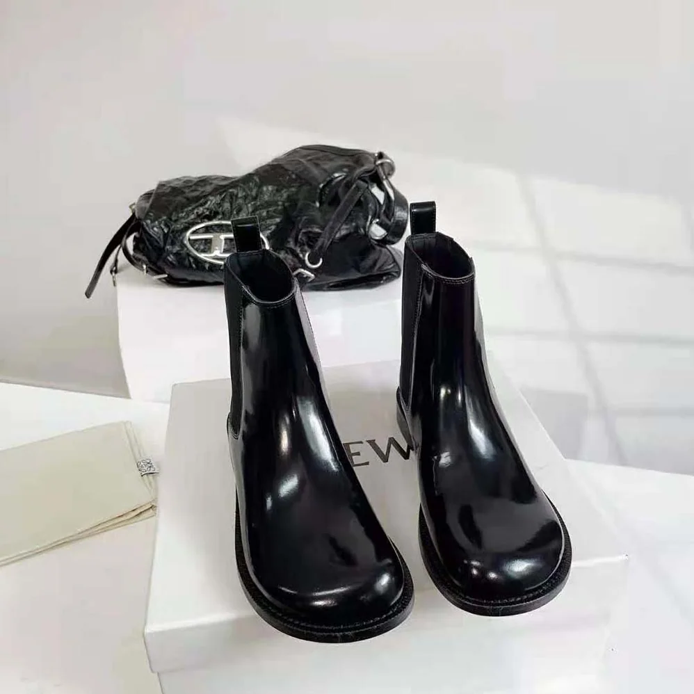 Loewe Campo Chelsea Boot in Brushed Calfskin for Men in Black Loewe Campo Chelsea Boot in Brushed Calfskin for Men in Black