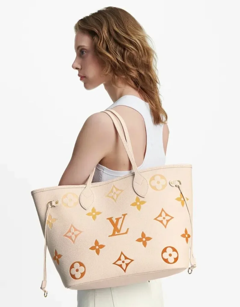 Louis Vuitton Neverfull MM Beige Bag - 12.2 Inches/ Louis Vuitton Neverfull MM Beige Bag - 12.2 Inches/