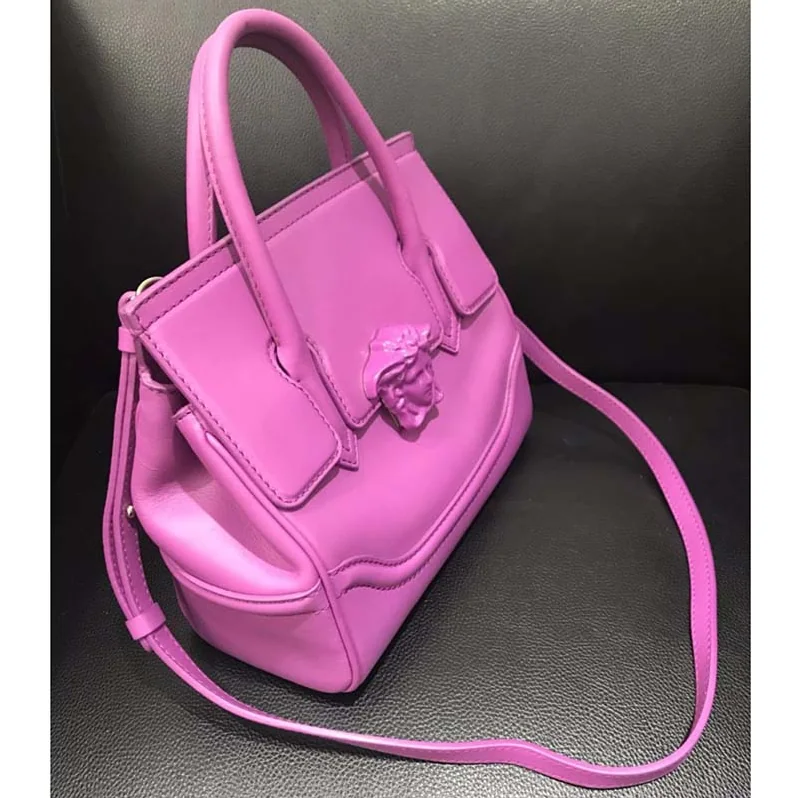 Versace Palazzo Empire Medium Bag in Calf Leather in Pink Versace Palazzo Empire Medium Bag in Calf Leather in Pink