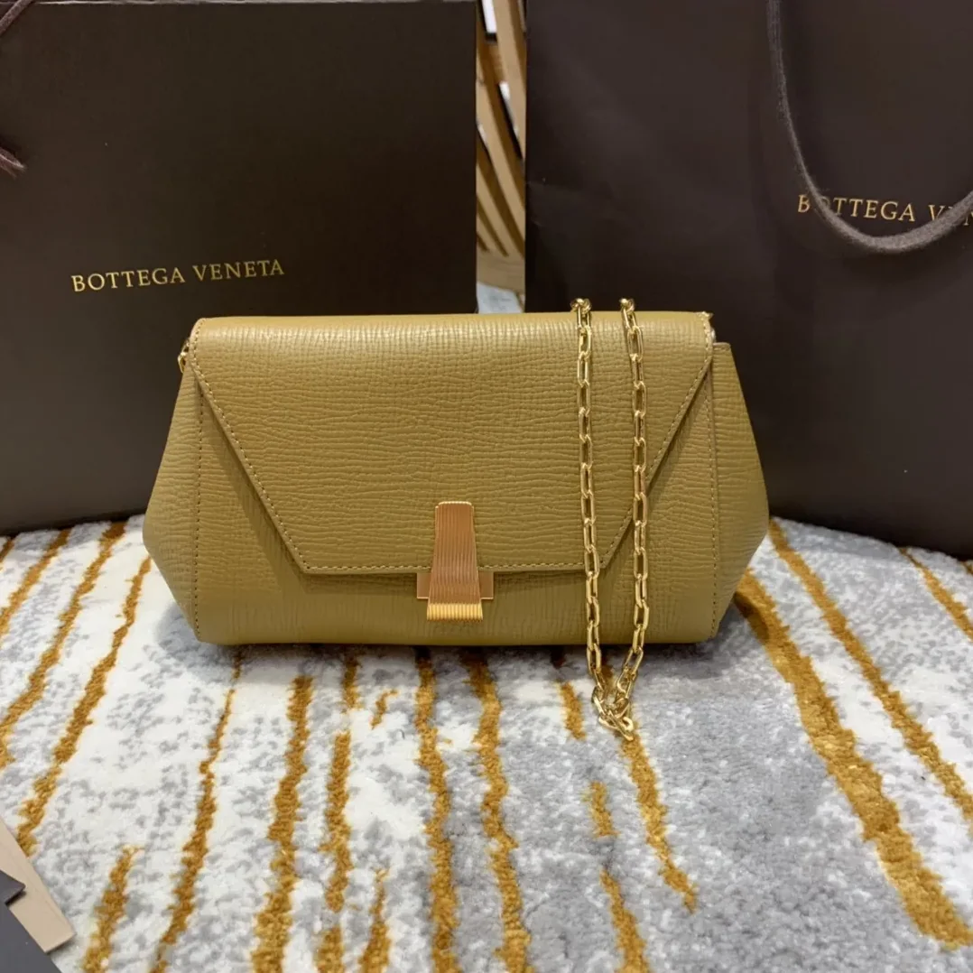 Bottega Veneta Mini Angle Palmellato Bag Cob Bottega Veneta Mini Angle Palmellato Bag Cob