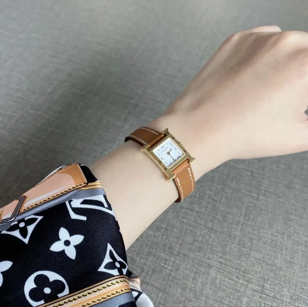 Hermes Heure H Watch Mini Model 21 mm for Women in Brown