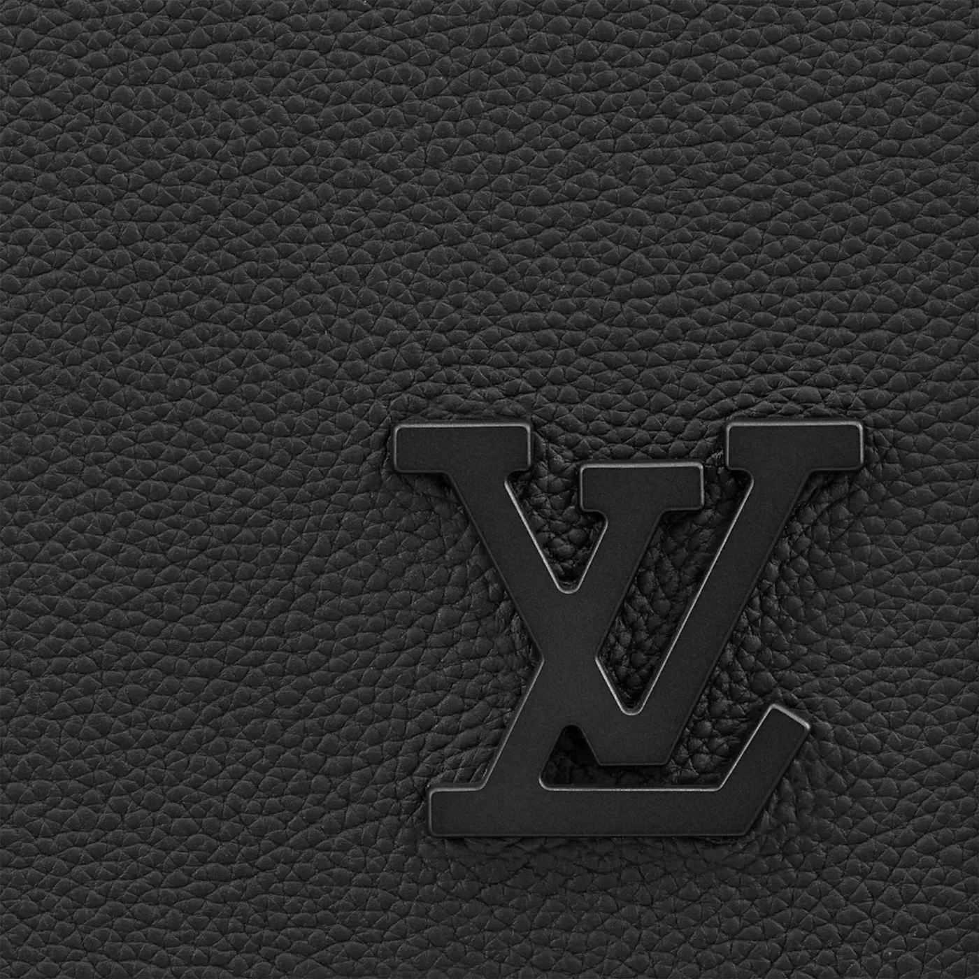 Louis Vuitton Horizon 55 Suitcase in Black Black Hardware