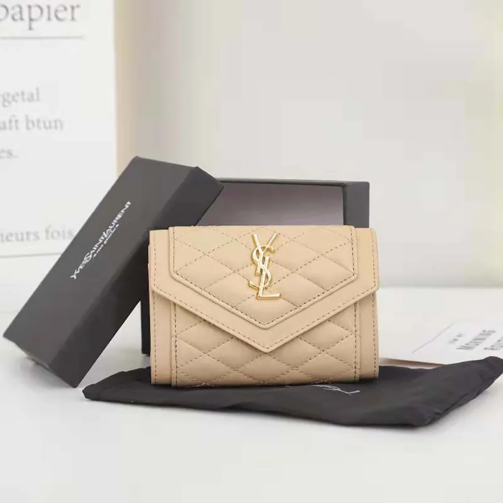 Saint Laurent YSL Vlogo Signature Grainy Calfskin Cardholder wth Zipper for Women in Sandy Saint Laurent YSL Vlogo Signature Grainy Calfskin Cardholder wth Zipper for Women in Sandy